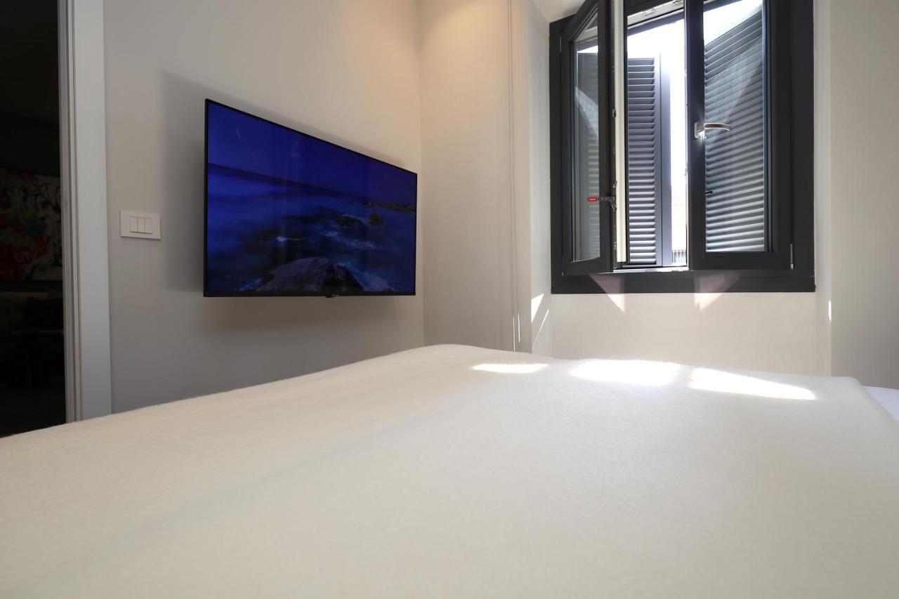 Renovated & Fully Equipped-luxurious-2room Fontana Suite, It Just Doesn't Get Any Better! Olbia