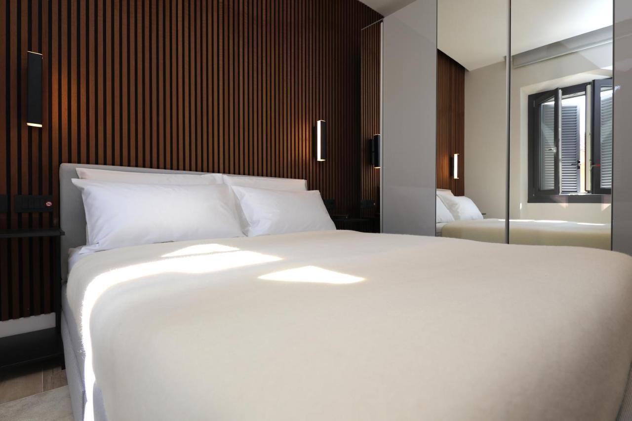 Appartement Renovated & Fully Equipped-luxurious-2room Fontana Suite, It Just Doesn't Get Any Better!