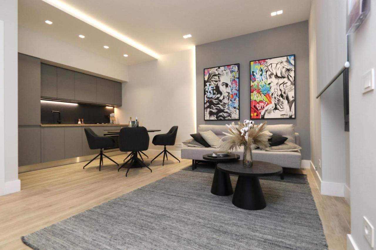 Renovated & Fully Equipped-luxurious-2room Fontana Suite, It Just Doesn't Get Any Better! Olbia