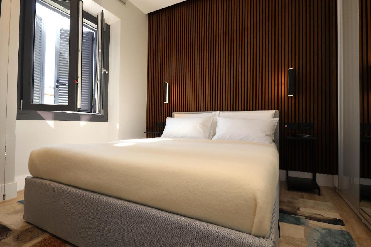 Apartment Renovated & Fully Equipped-luxurious-2room Fontana Suite, It Just Doesn't Get Any Better!